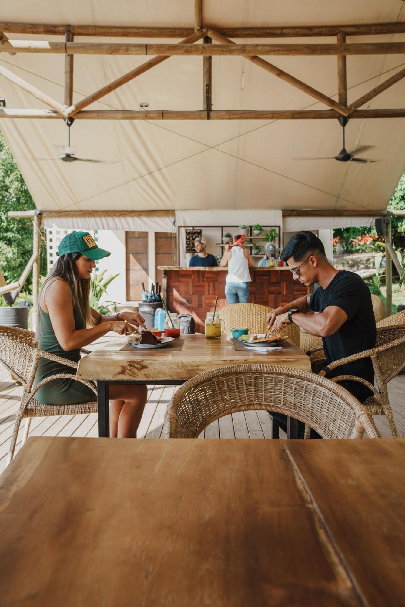 Glamping Entre Rios Hotel Calarca Ngoại thất bức ảnh